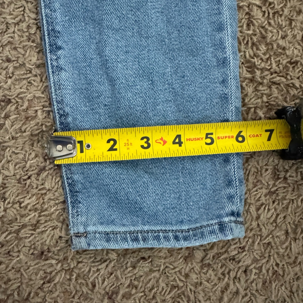 American Eagle Outfitters Distressed Mom Jeans size 00 Short - Picture 8 of 12